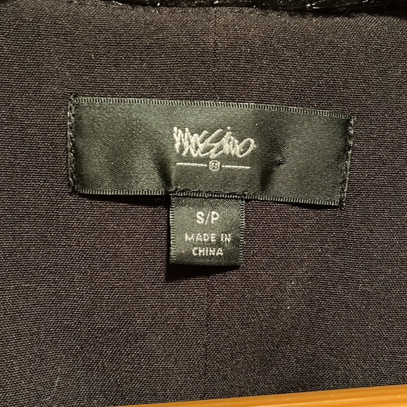 Mossimo brand Black faux fur open front vest, size small - Picture 2 of 3